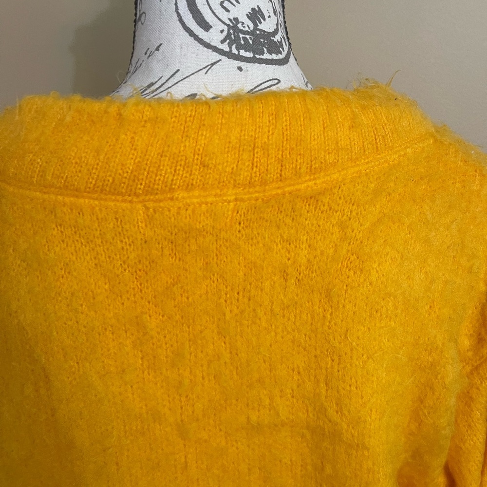 BP Sweater - Picture 8 of 11